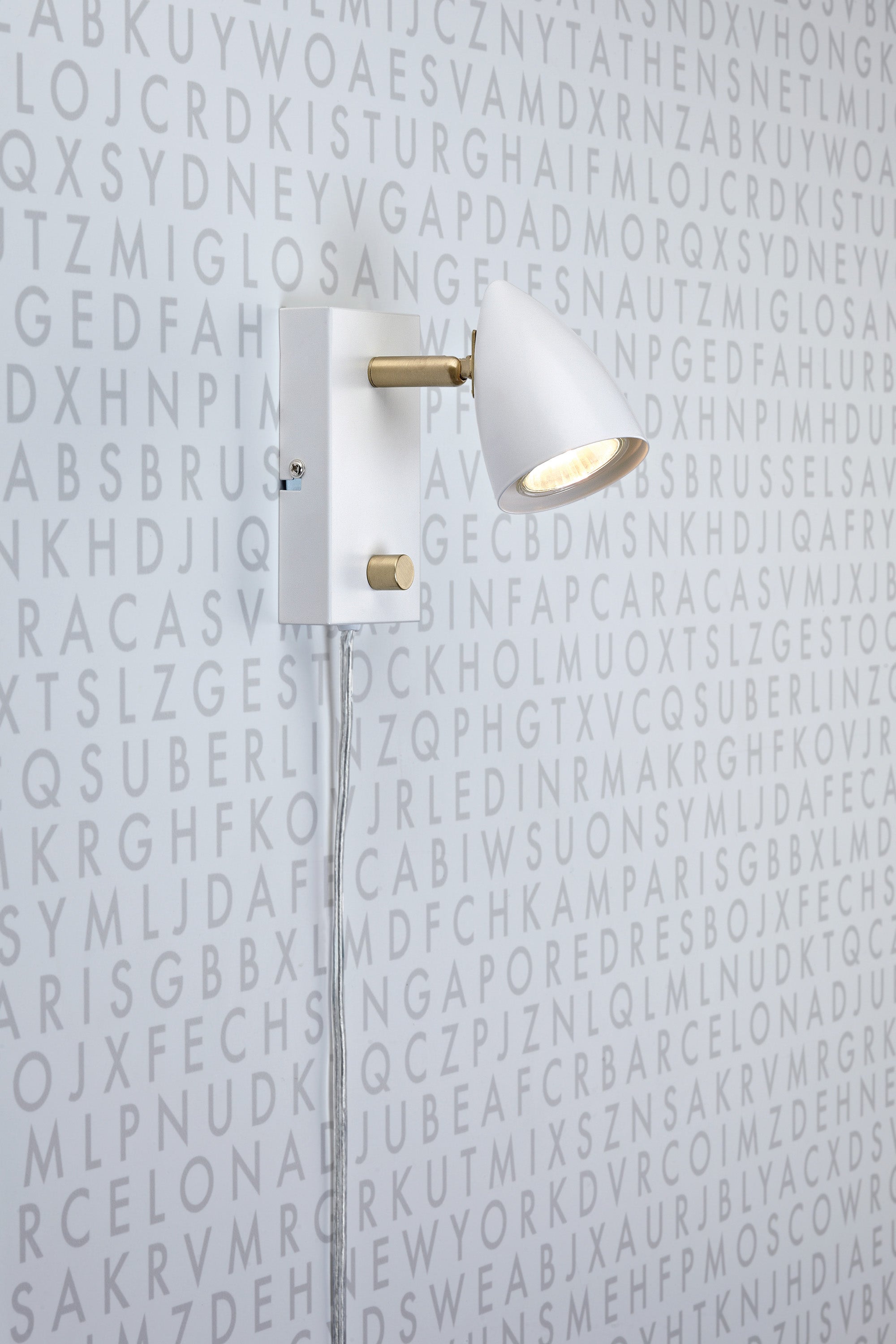 CIRO seinävalaisin 1L White/Brass
