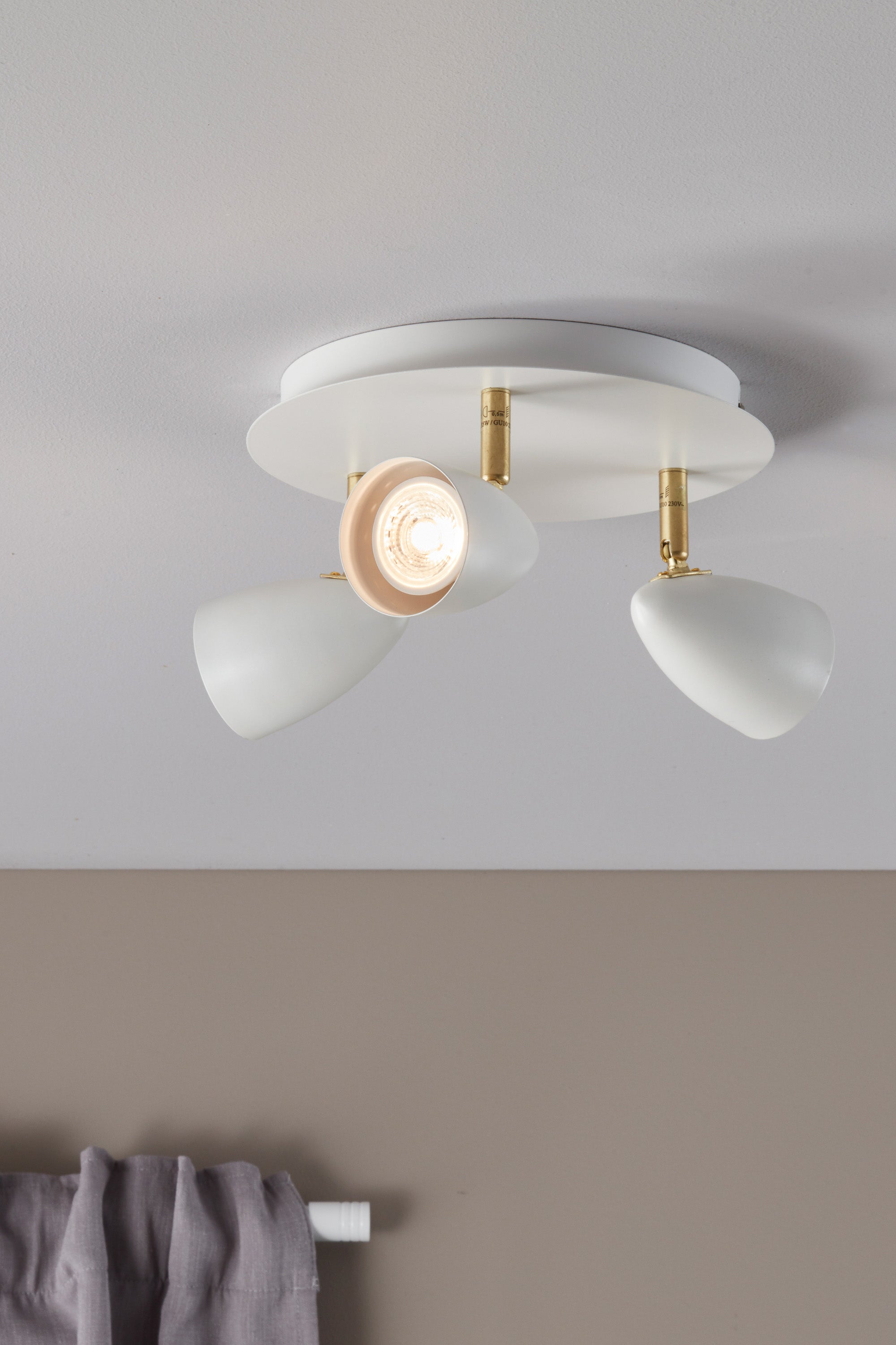 CIRO taklampa 3L White/Brass