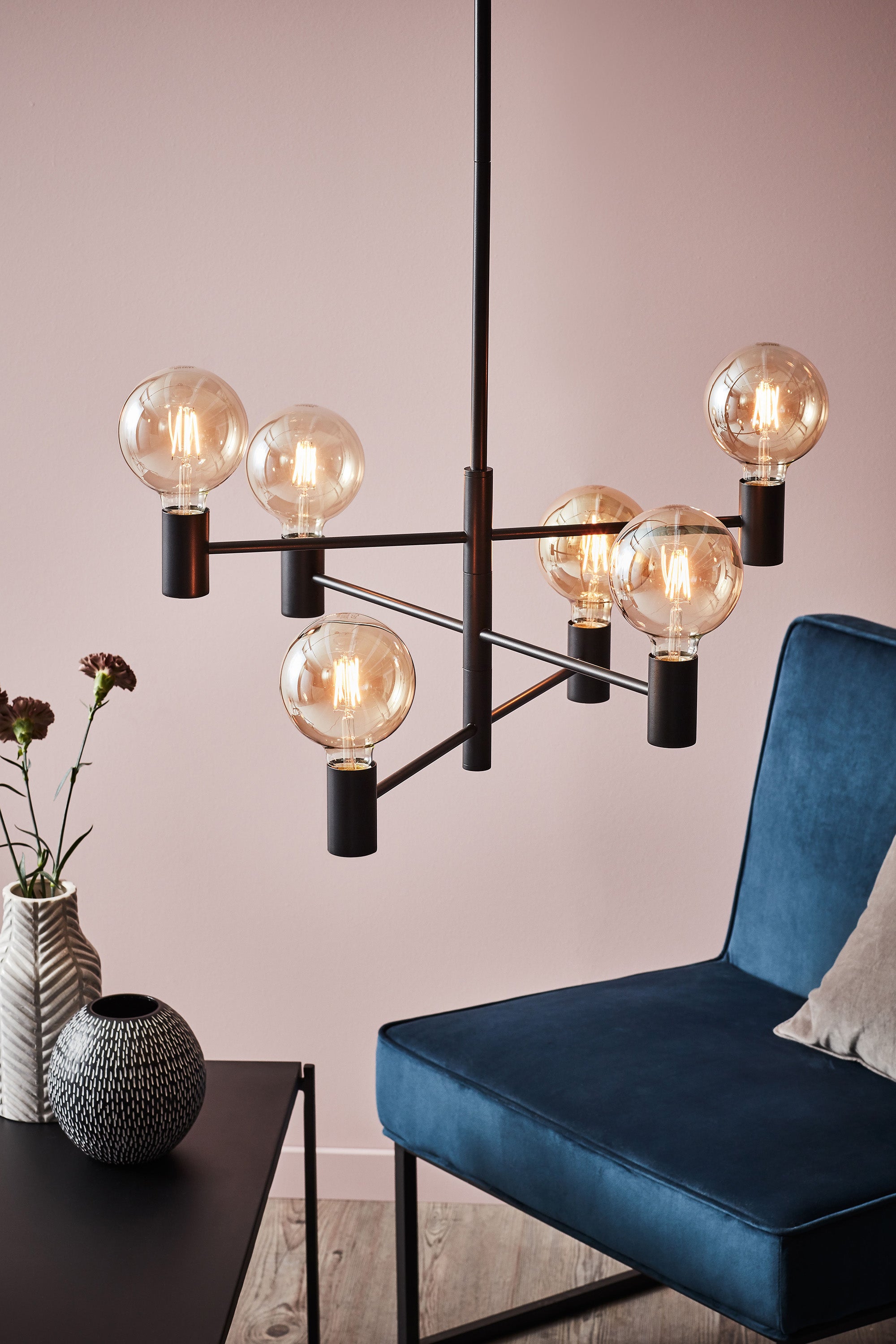 CAPITAL taklampa 6L Black