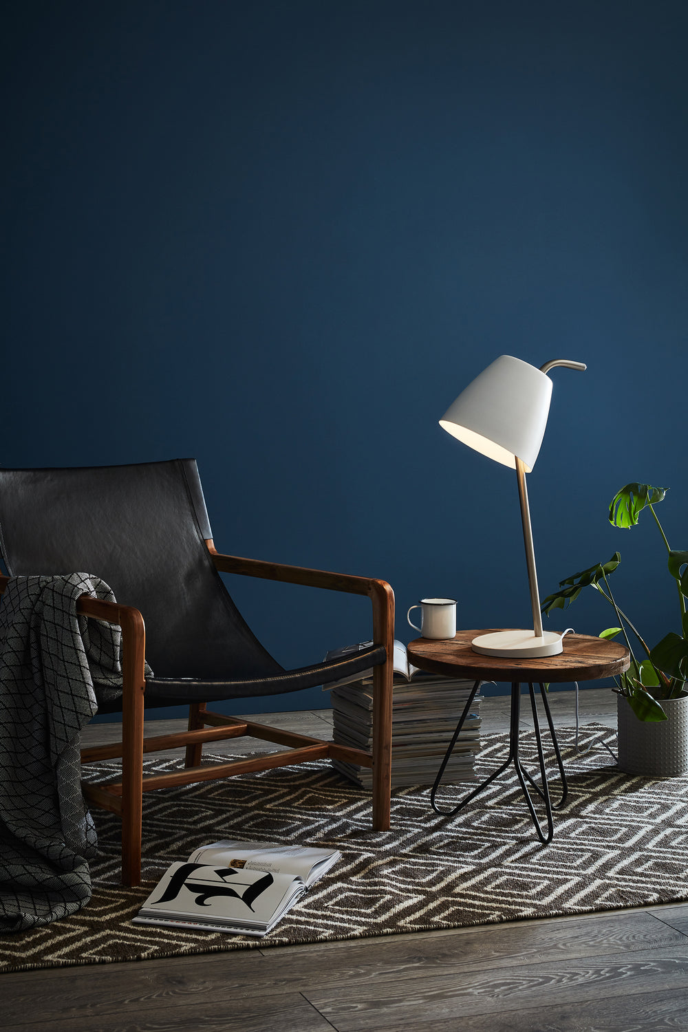 SPIN pöytävalaisin 1L White/Steel