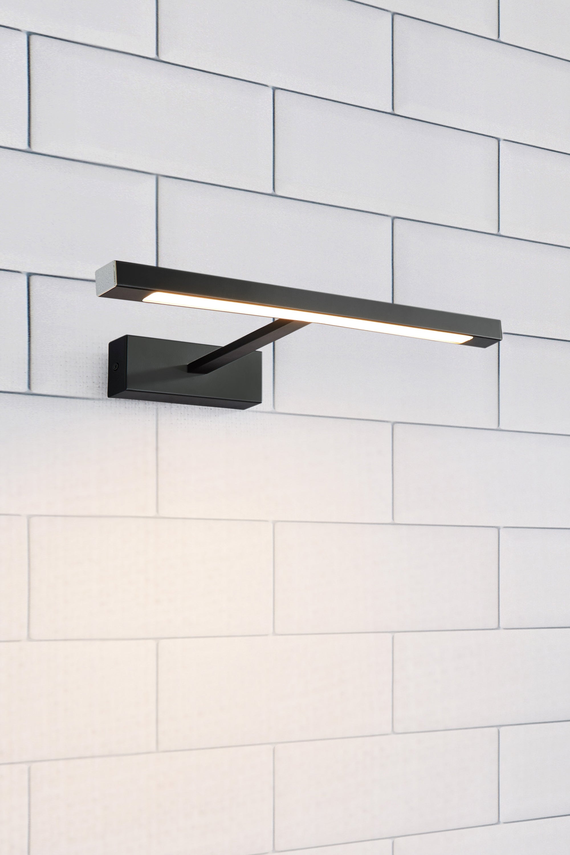 NEPTUNUS vägglampa 9W LED Black IP44