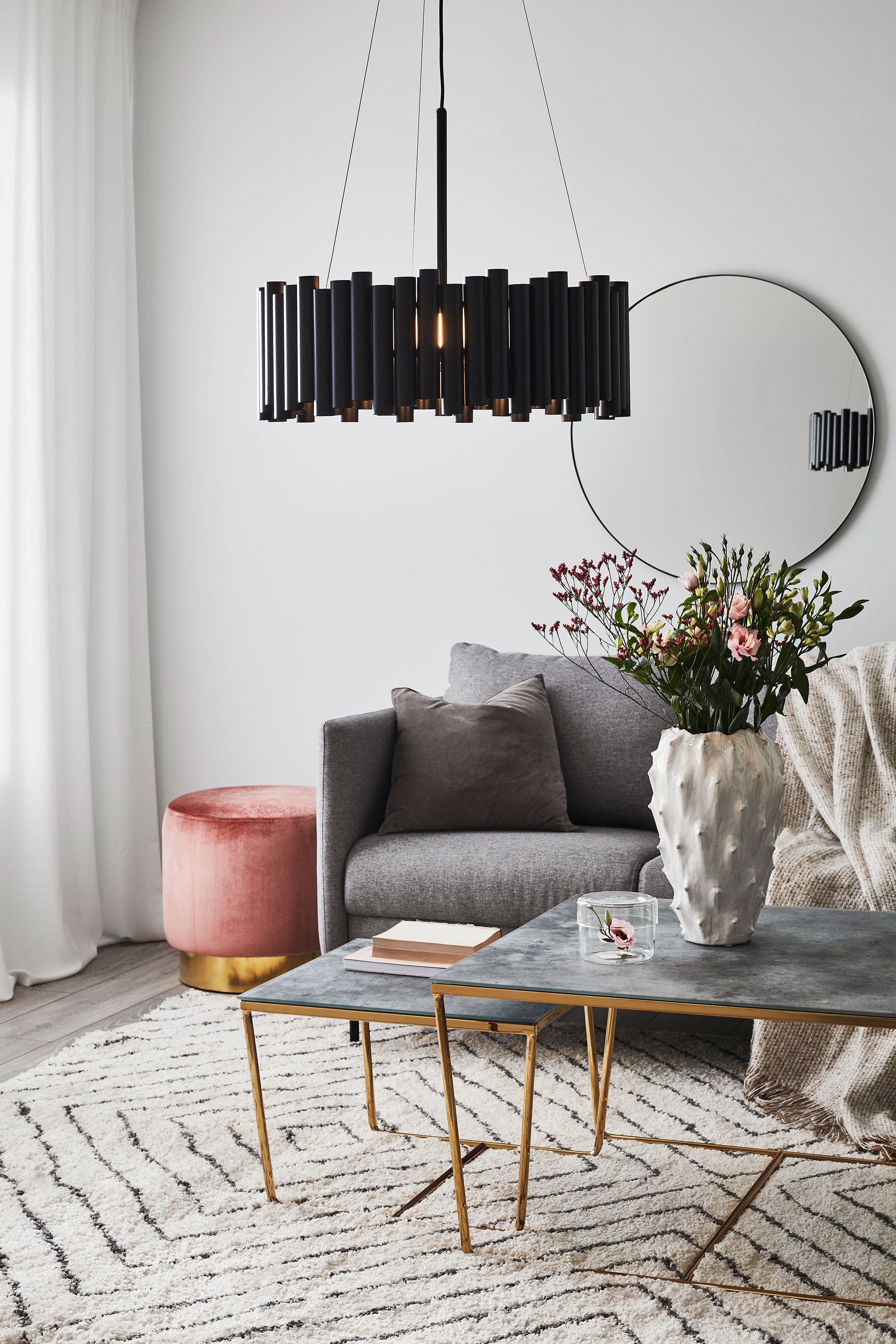 LEVEL taklampa 3L Black