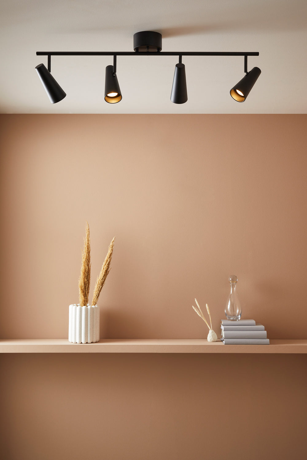 CREST kattovalaisin 4L Black