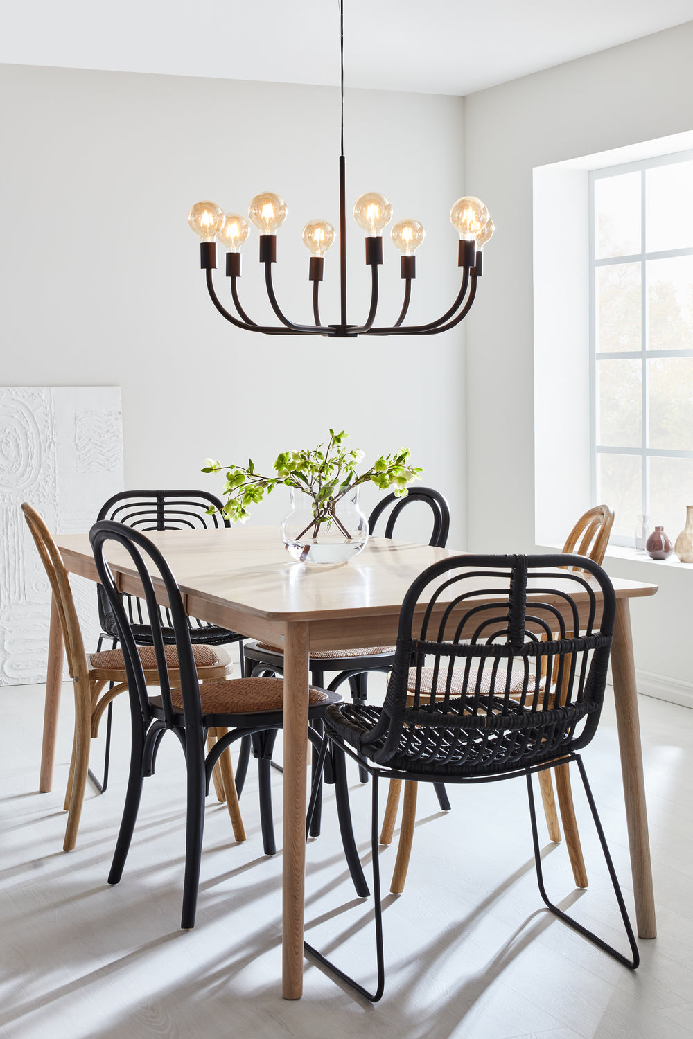 AMISTOSO riippuvalaisin 8L Black