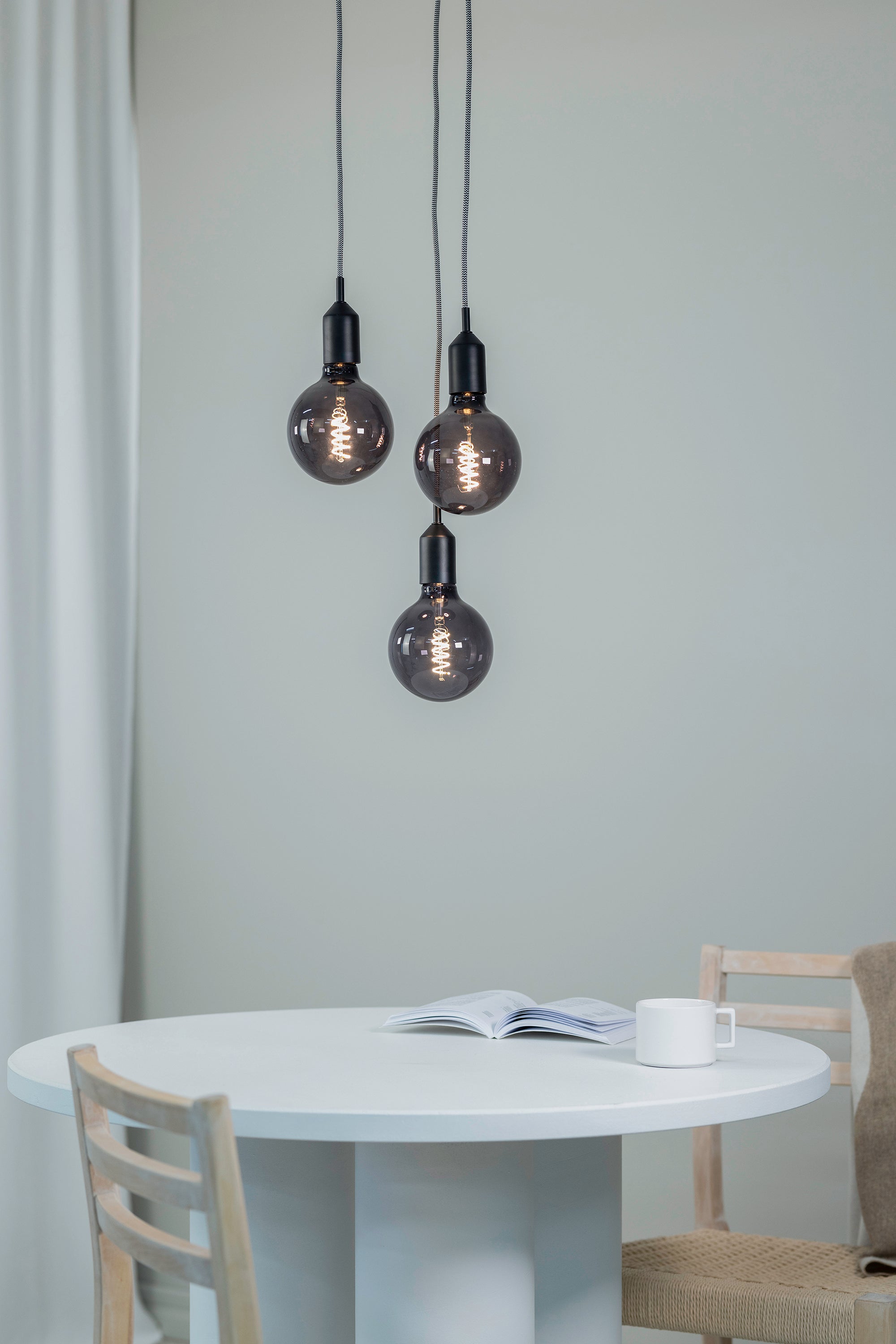 BRONX taklampa 3L Round Black