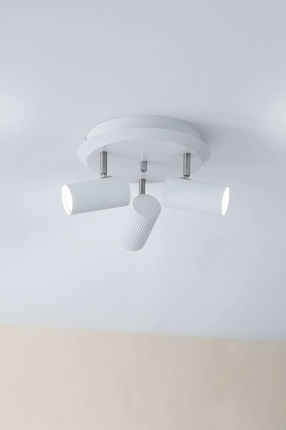 COSTILLA kattovalaisin Round 3L White/Satin Nickel