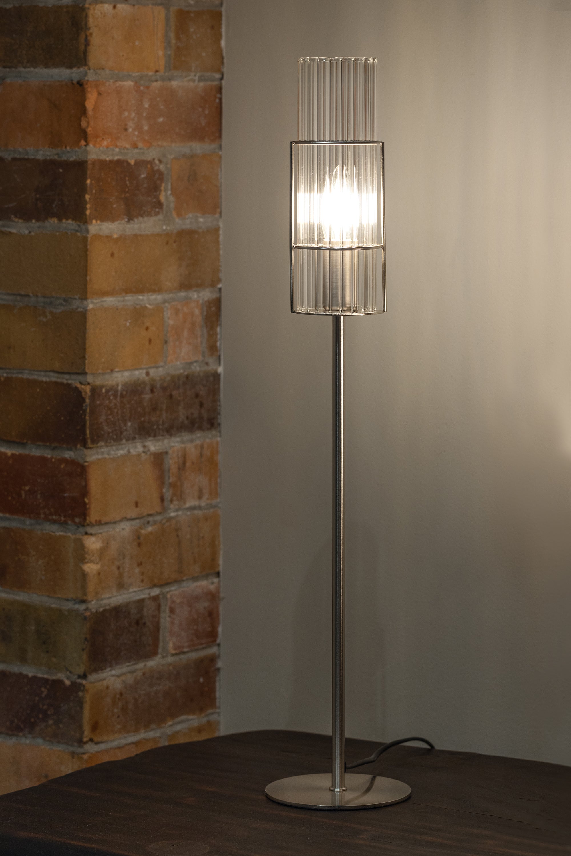 TUBO bordslampa 1L 65cm Satin Nickel/Clear