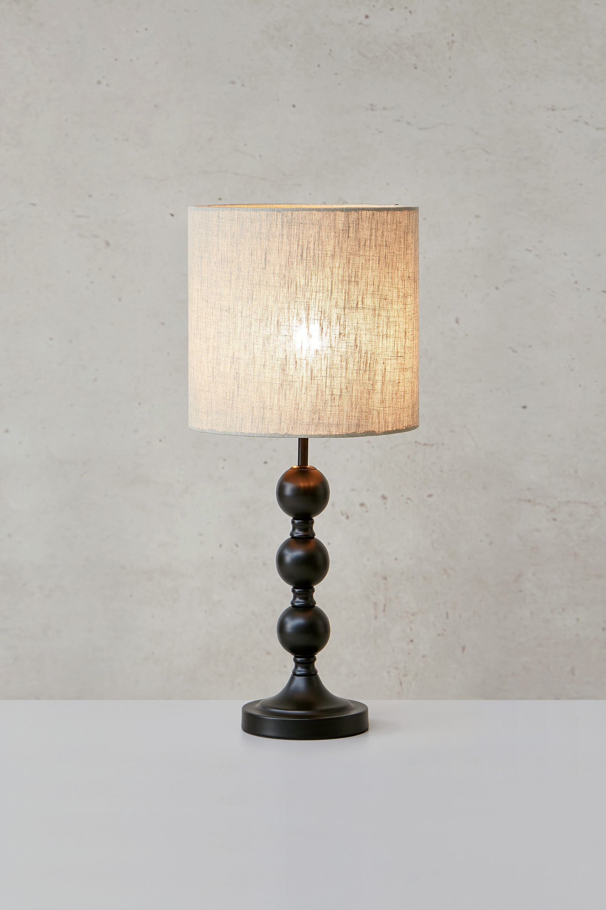 OCTO bordslampa 1L Black/Sand