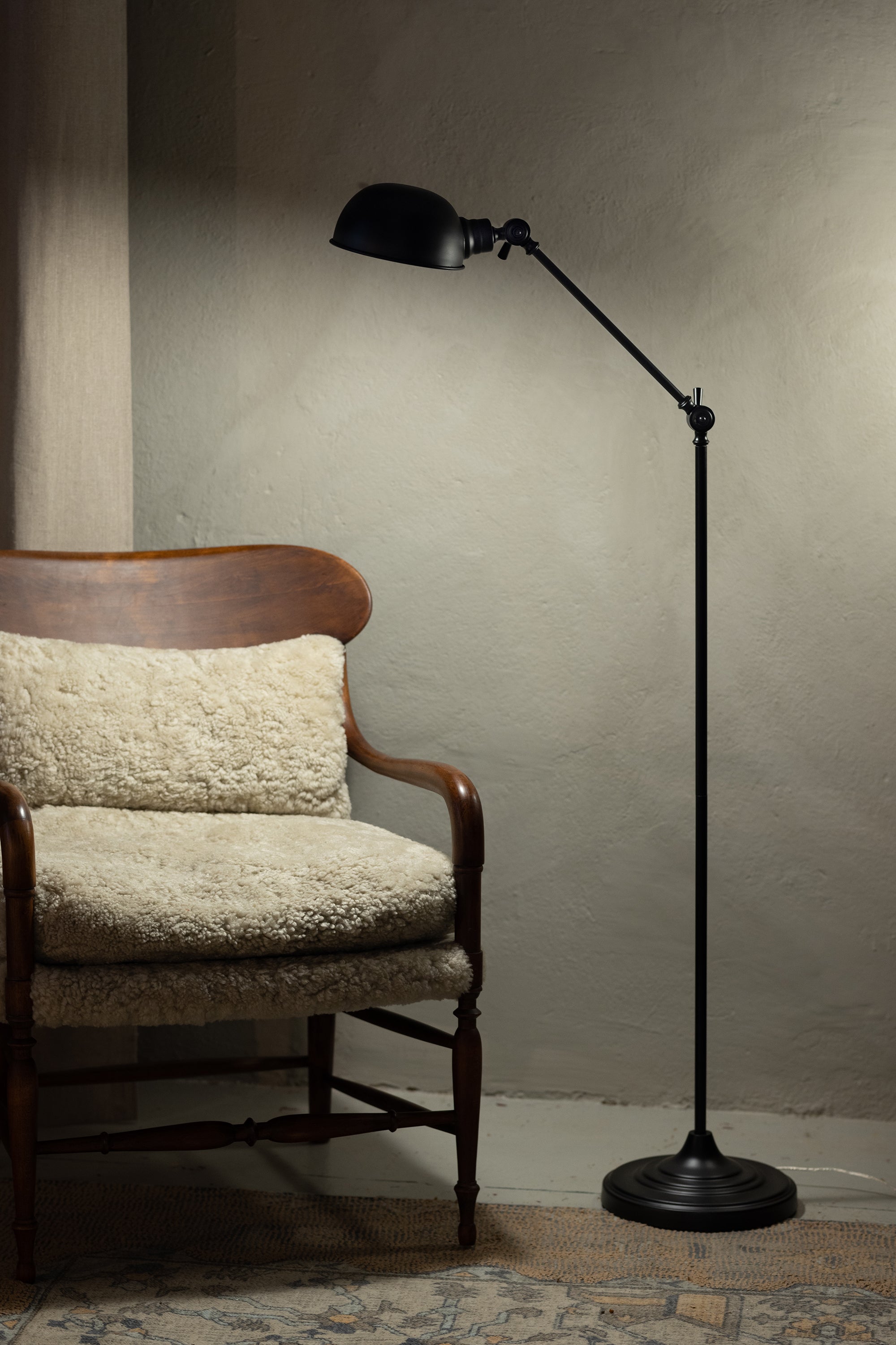 PORTLAND golvlampa 1L Black