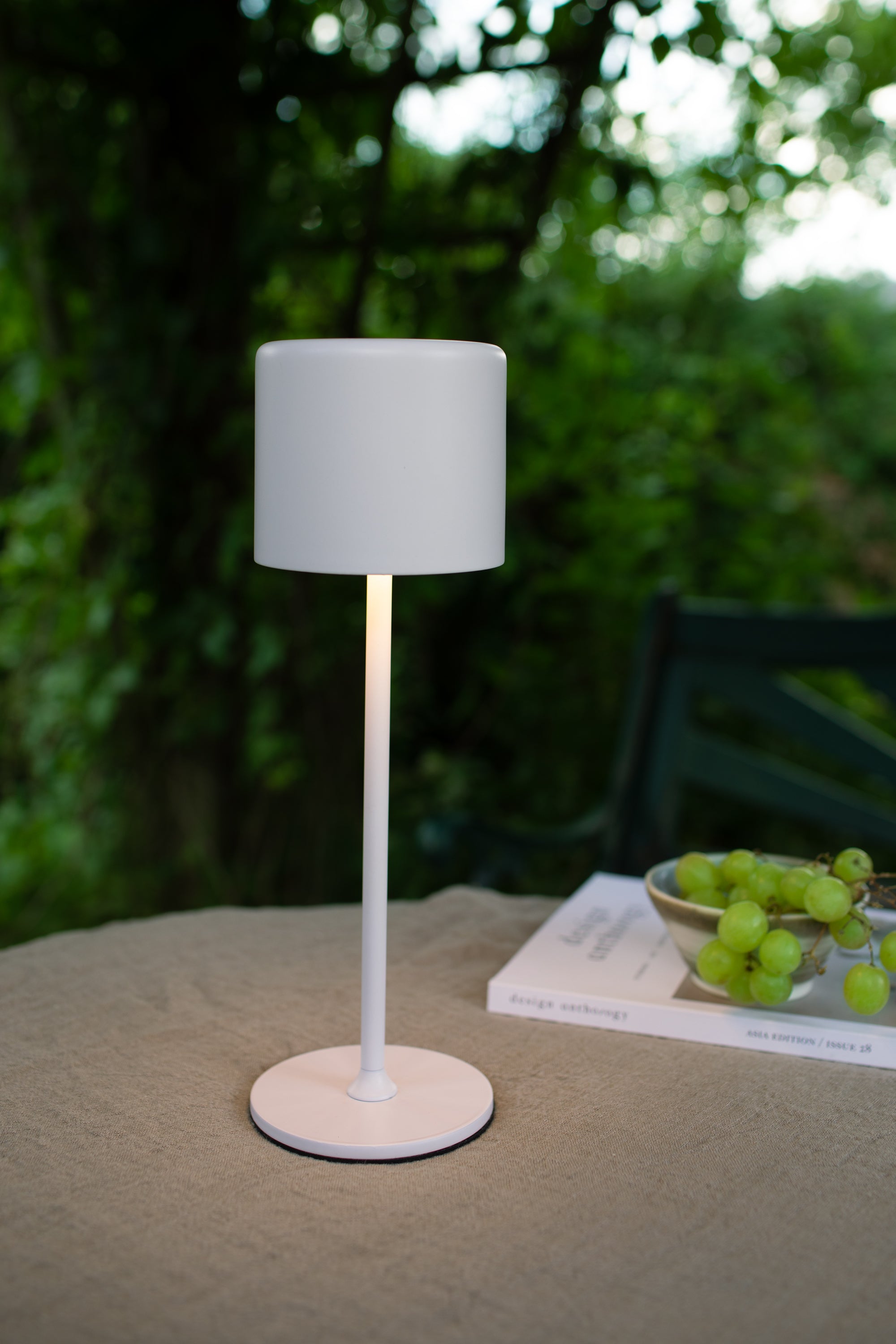 FILO Rechargeable bordslampa Matt White B/O