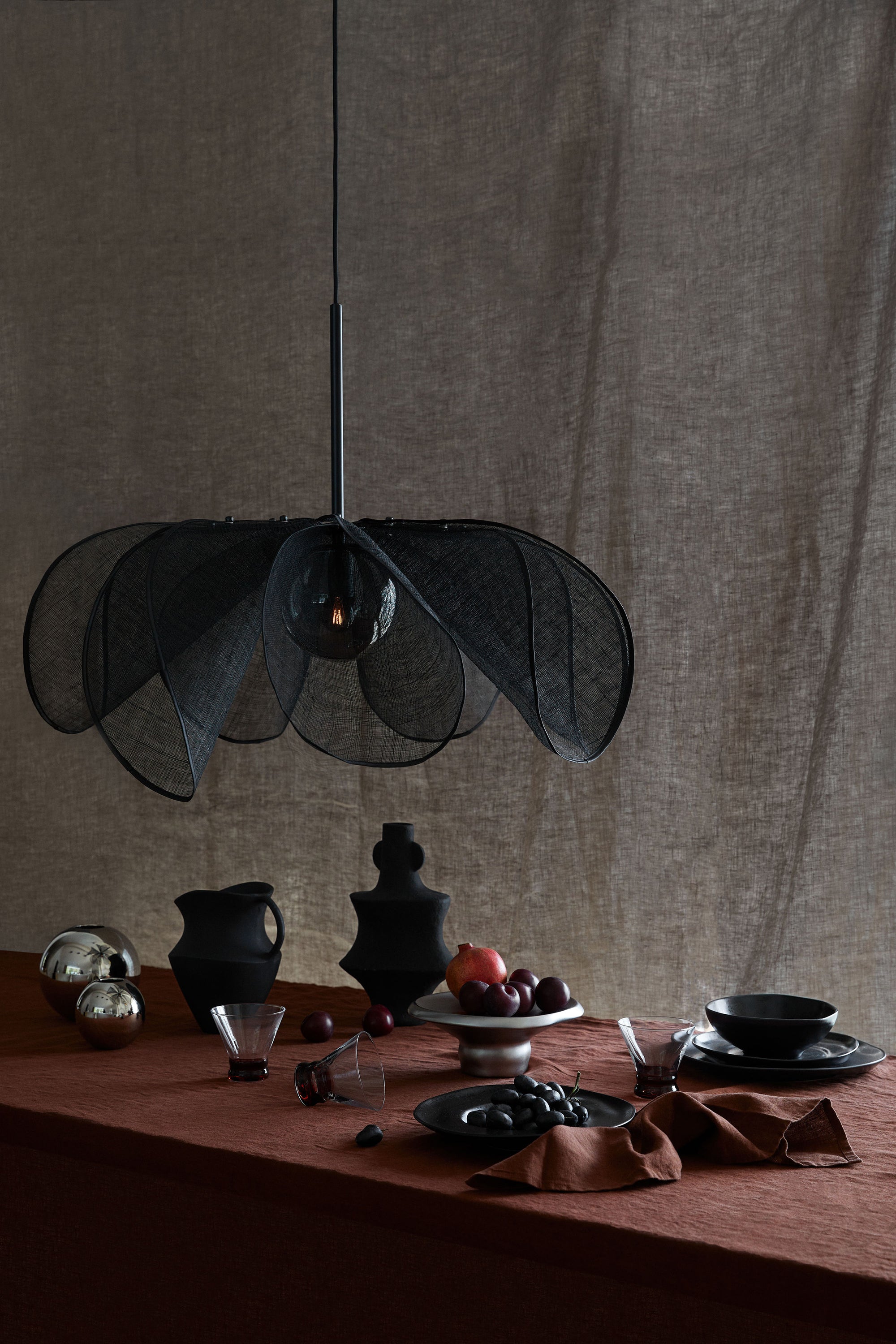 STYRKA taklampa 1L 75cm Black/Smoke