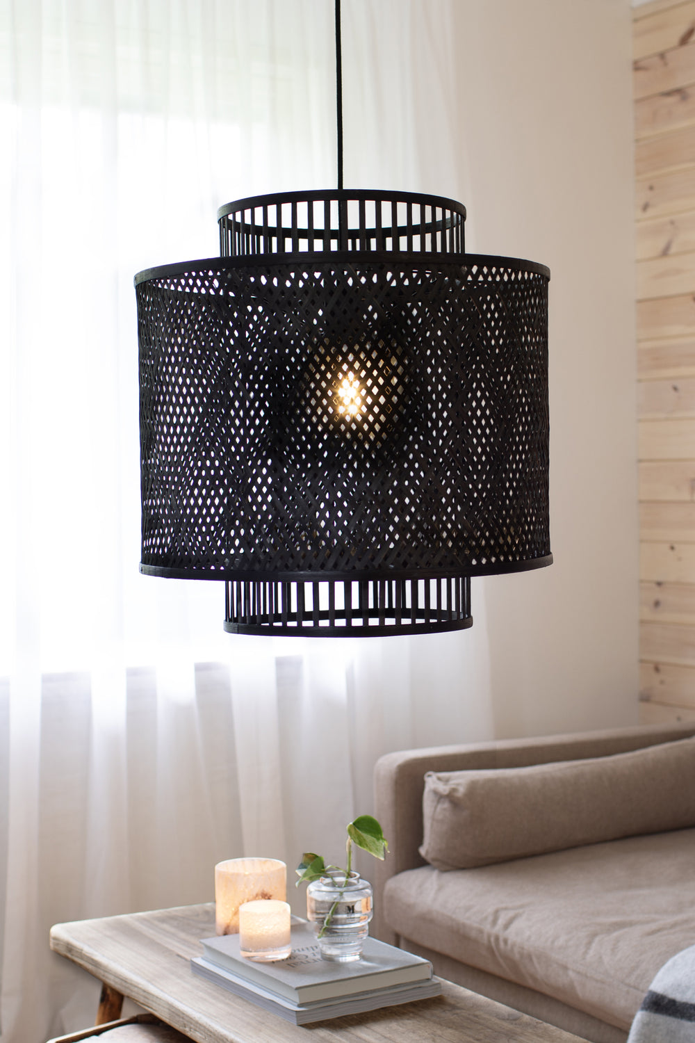 STRATI riippuvalaisin 1L Matt Black