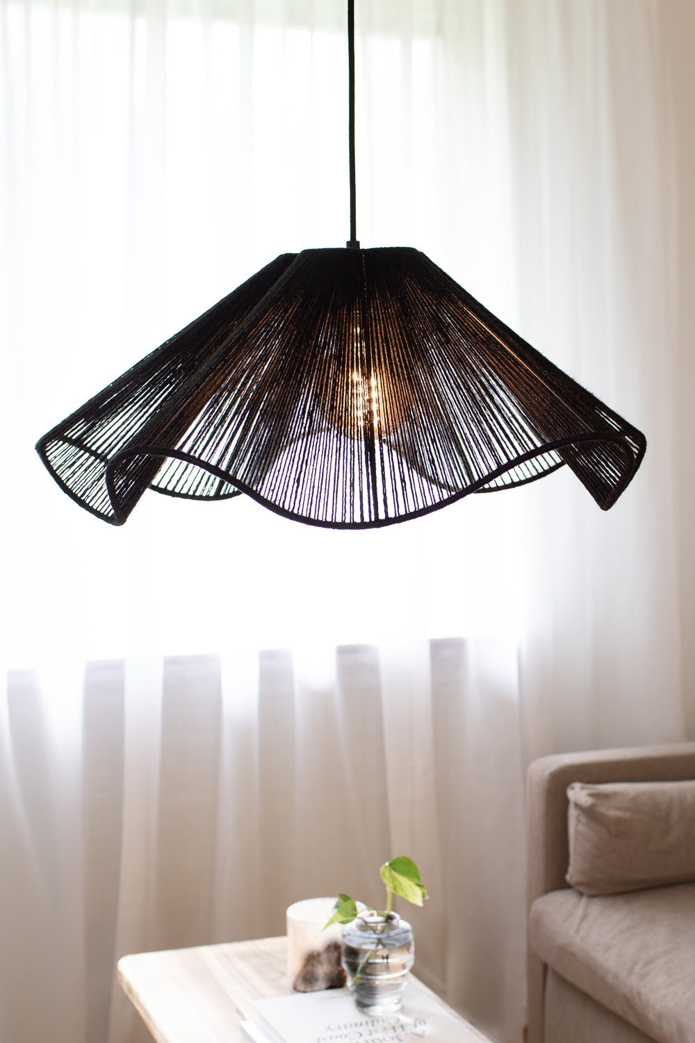 NAMI riippuvalaisin 1L Black