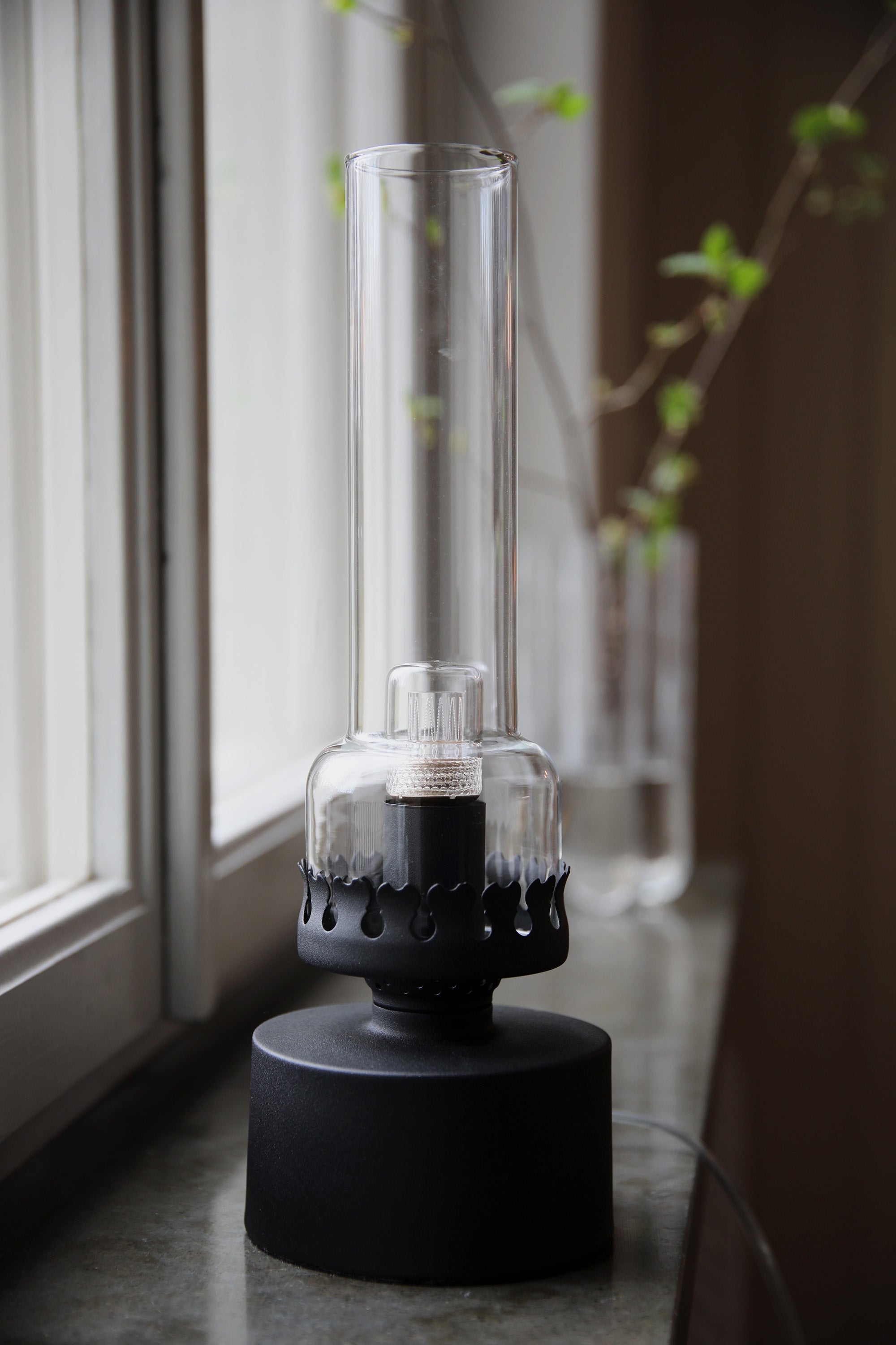 KANDELLA bordslampa 1L Sandy Black/Clear
