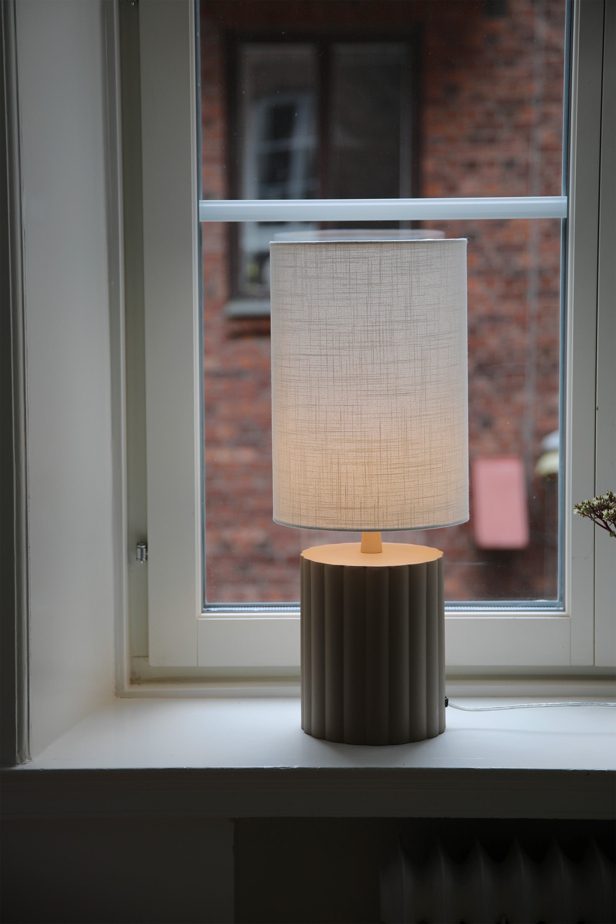 CAN bordslampa 1L White/Beige