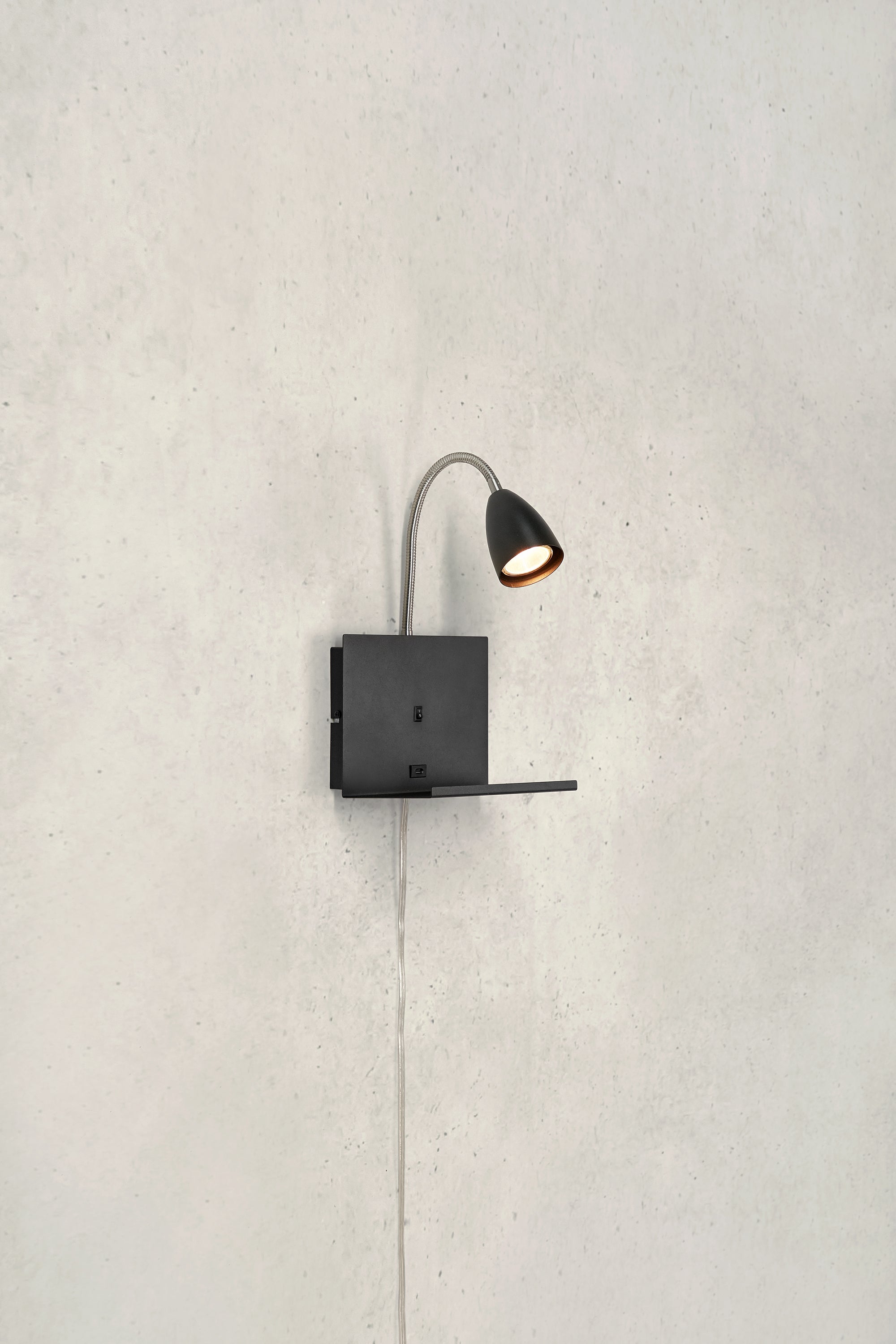 CUARTO vägglampa 1L Black