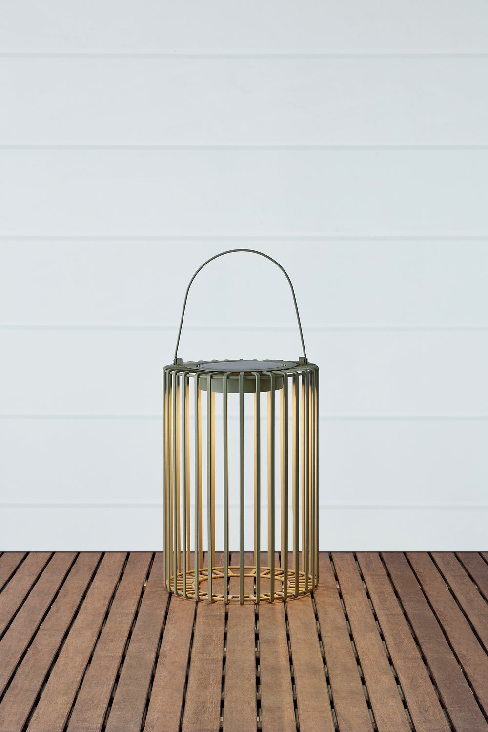 CAVIA Solar Lantern Green