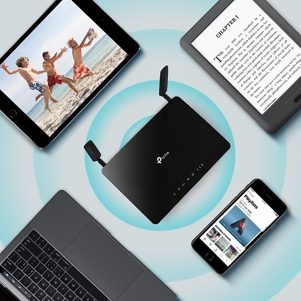 TP-Linki Archer MR600 4G+ LTE modem och WiFi basstation
