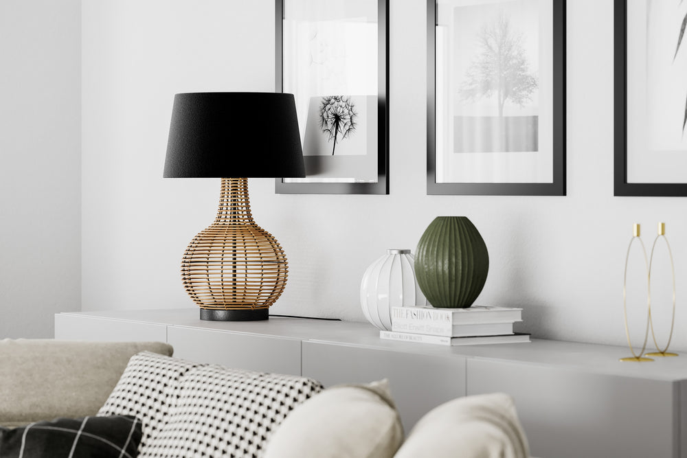 Granada pöytävalaisin luonnonvärinen/musta