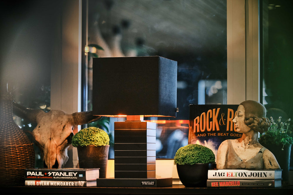 Crazy pöytävalaisin musta