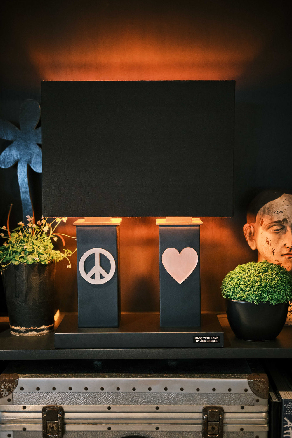 Stand By Me pöytävalaisin musta