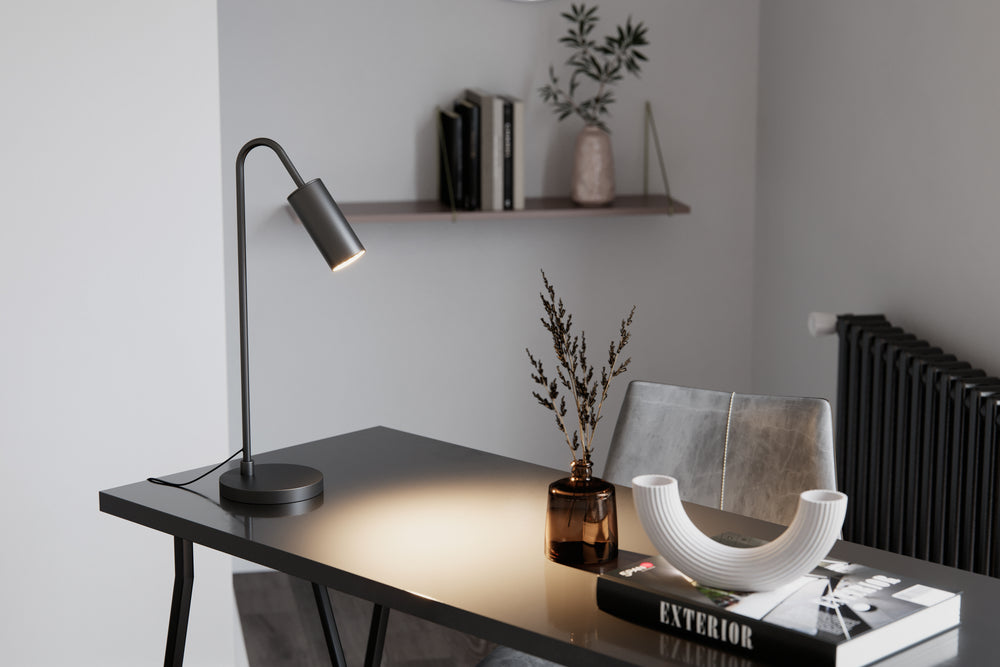 Curve pöytävalaisin mattakulta