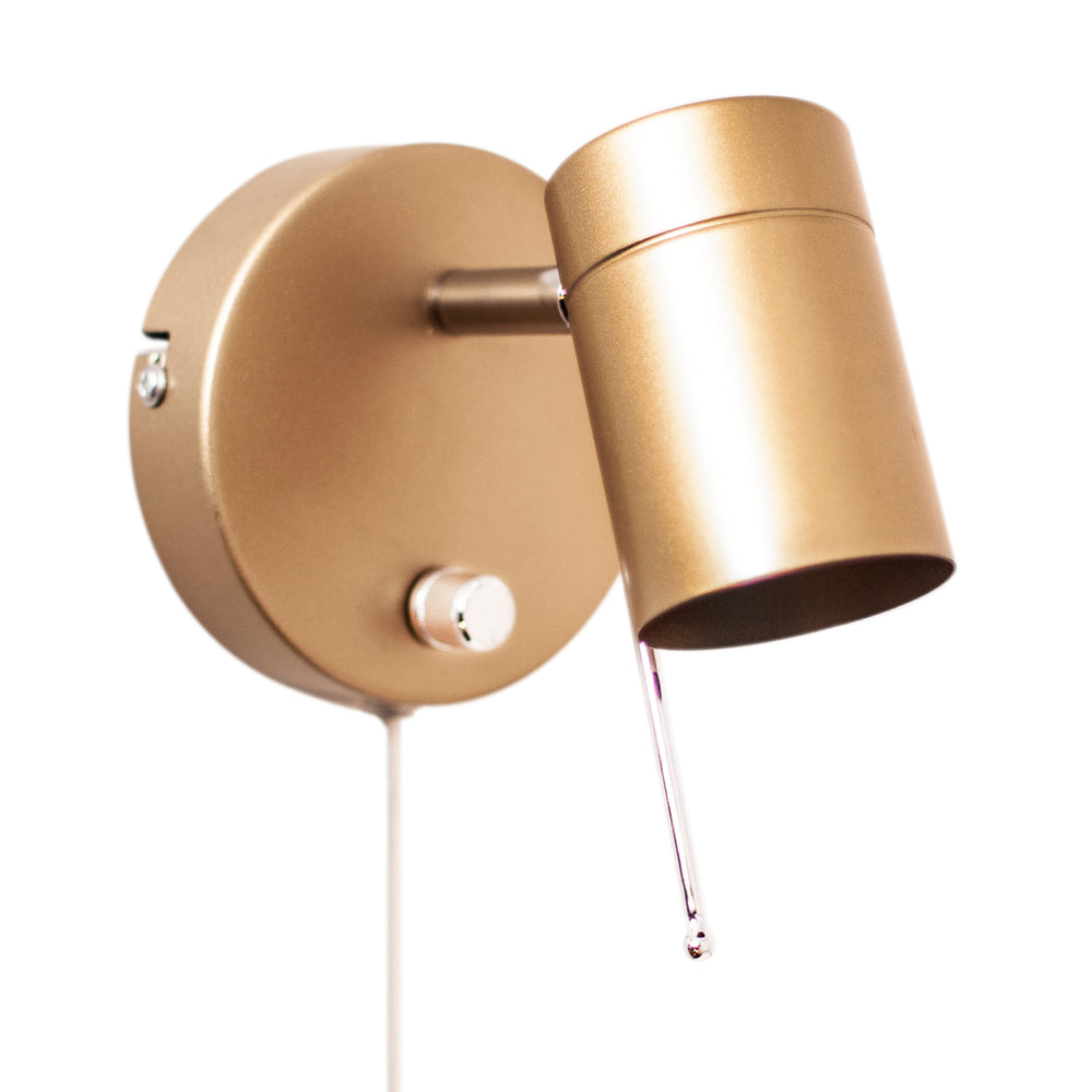 Correct vägglampa 1-låg guld