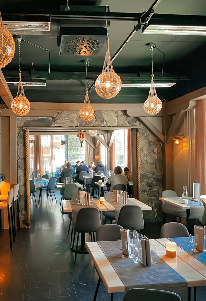 Marine taklampa klar / ljusbrun