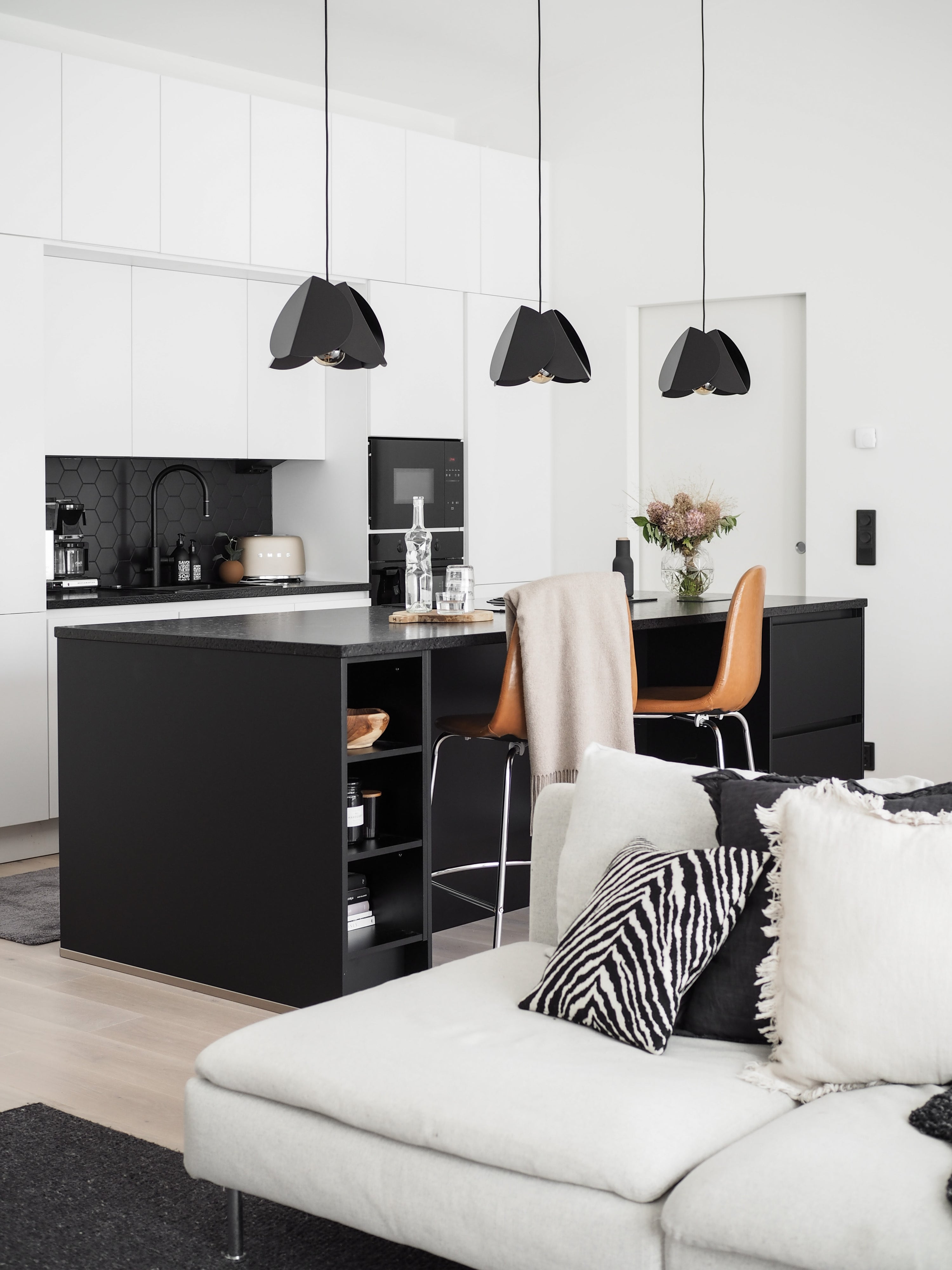 Lehmus design-taklampa mattvit