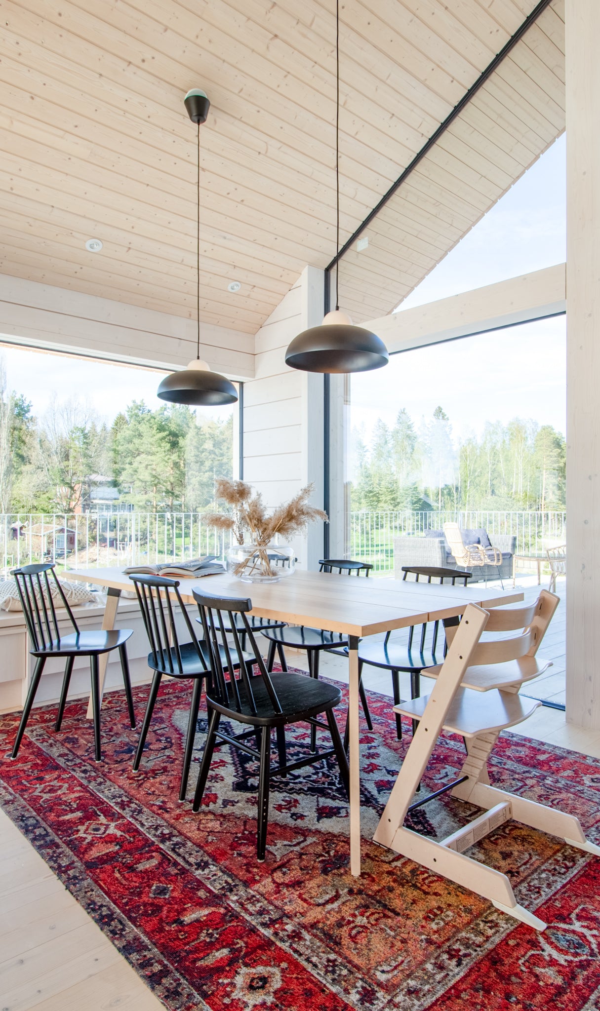 Napa taklampa svart
