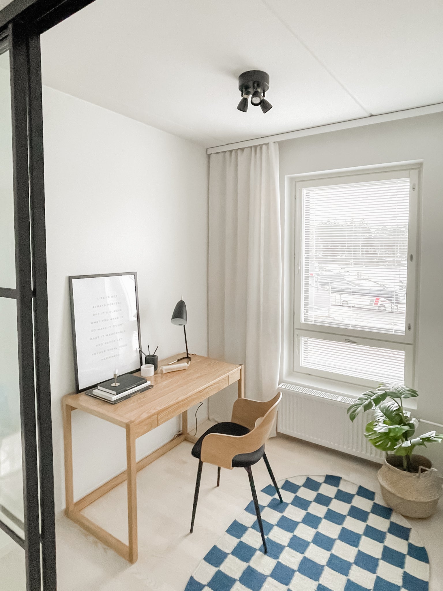 Zion o takspot svart