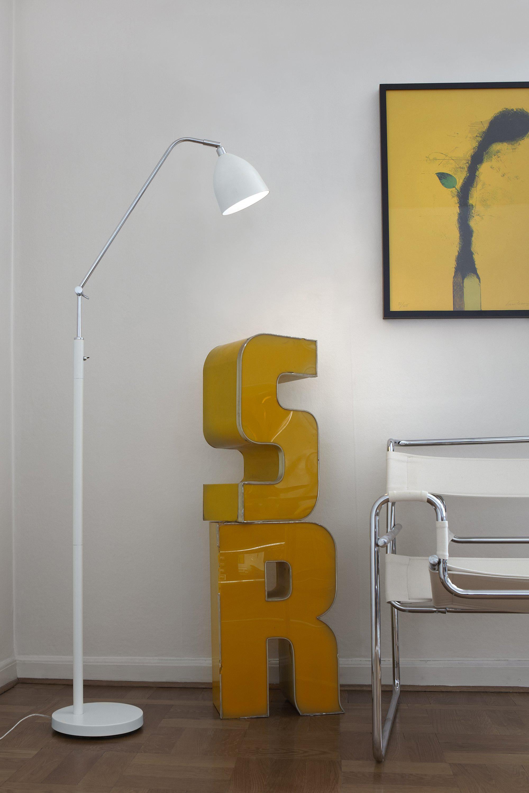 FREDRIKSHAMN golvlampa 1L White
