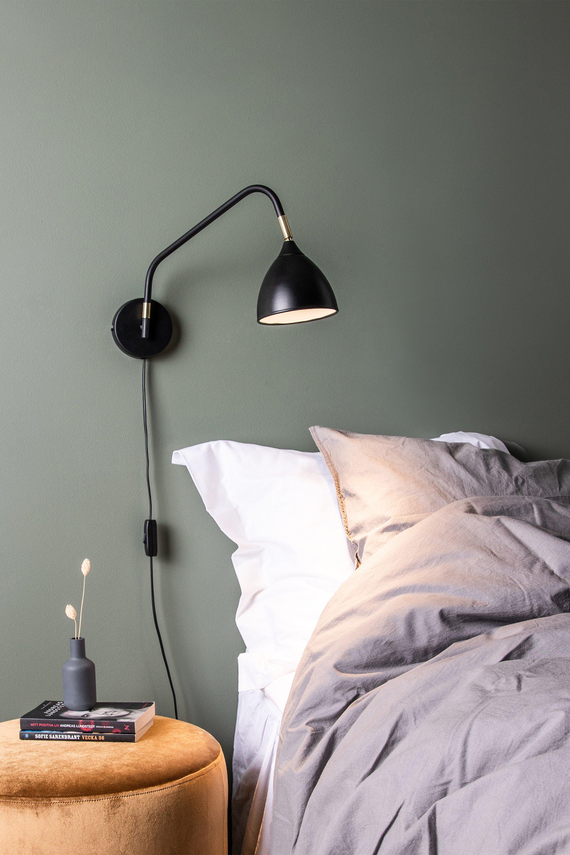 VALENCIA vägglampa 1L Black/Brass