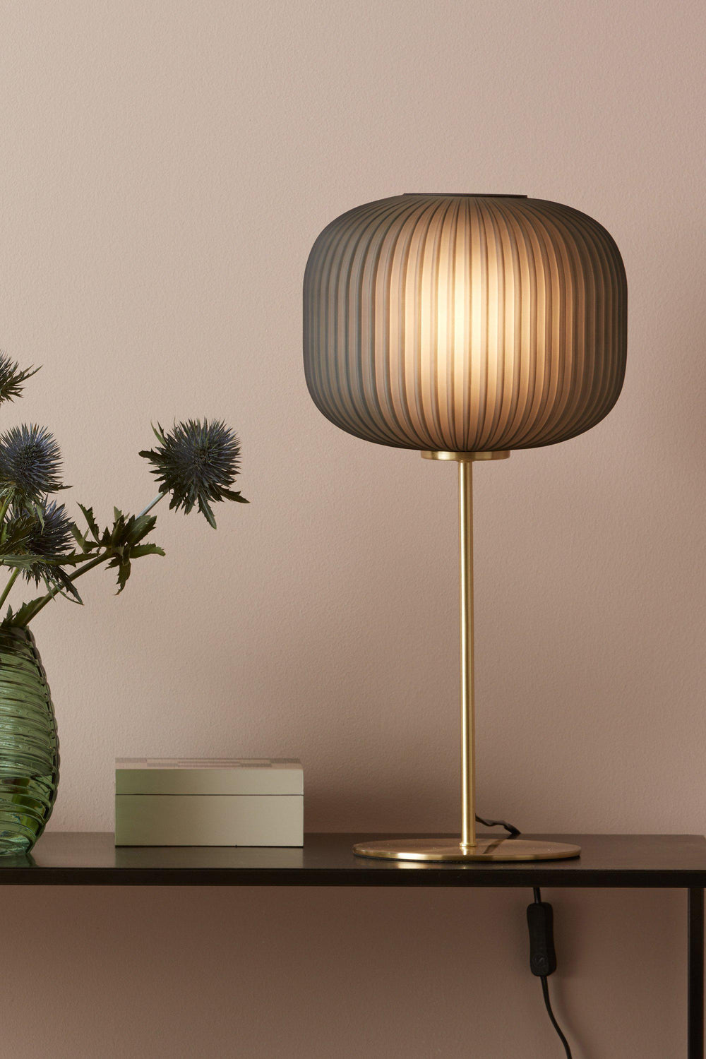 SOBER bordslampa 1L Brushed Brass/Smoke