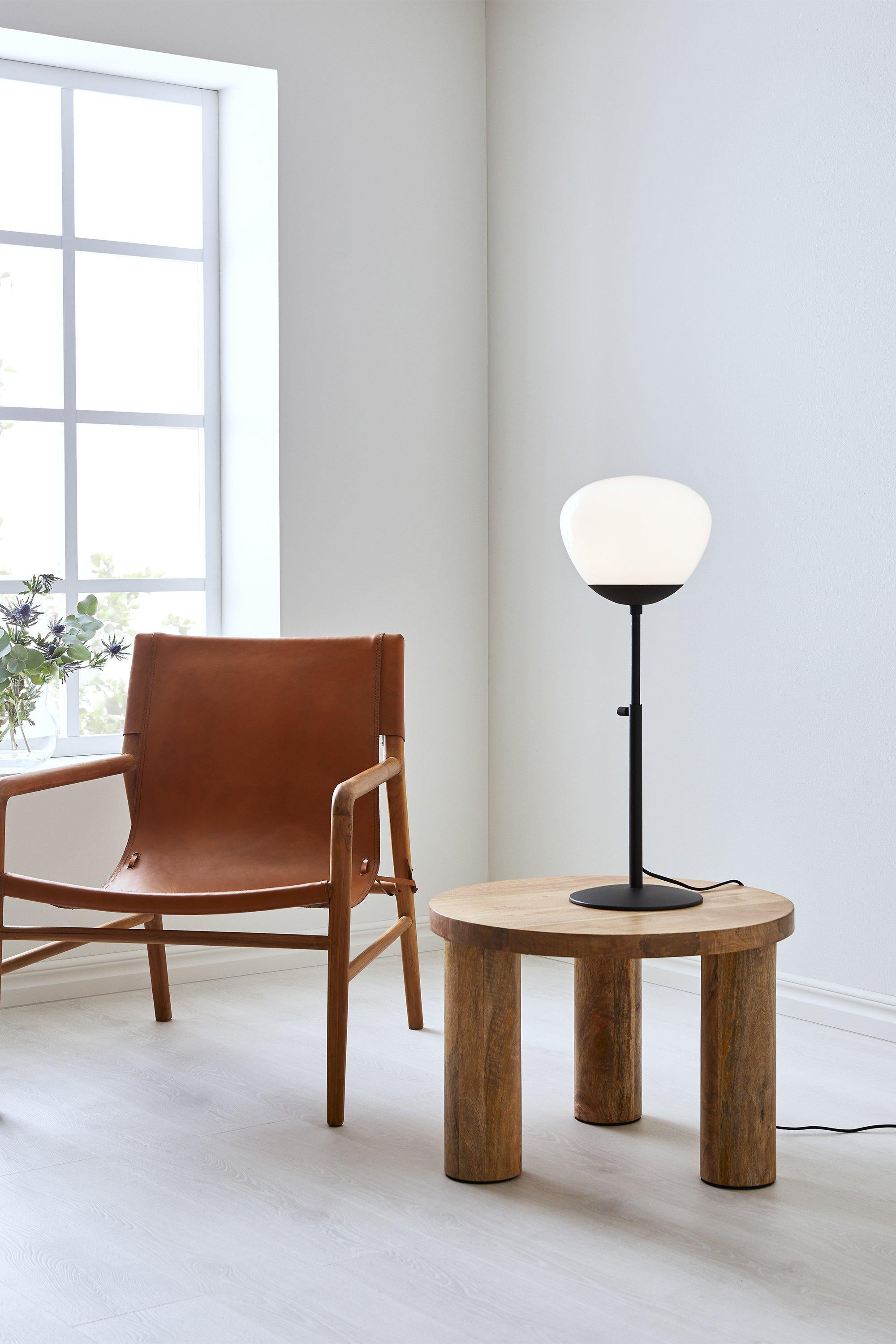 RISE bordslampa 1L Black/White