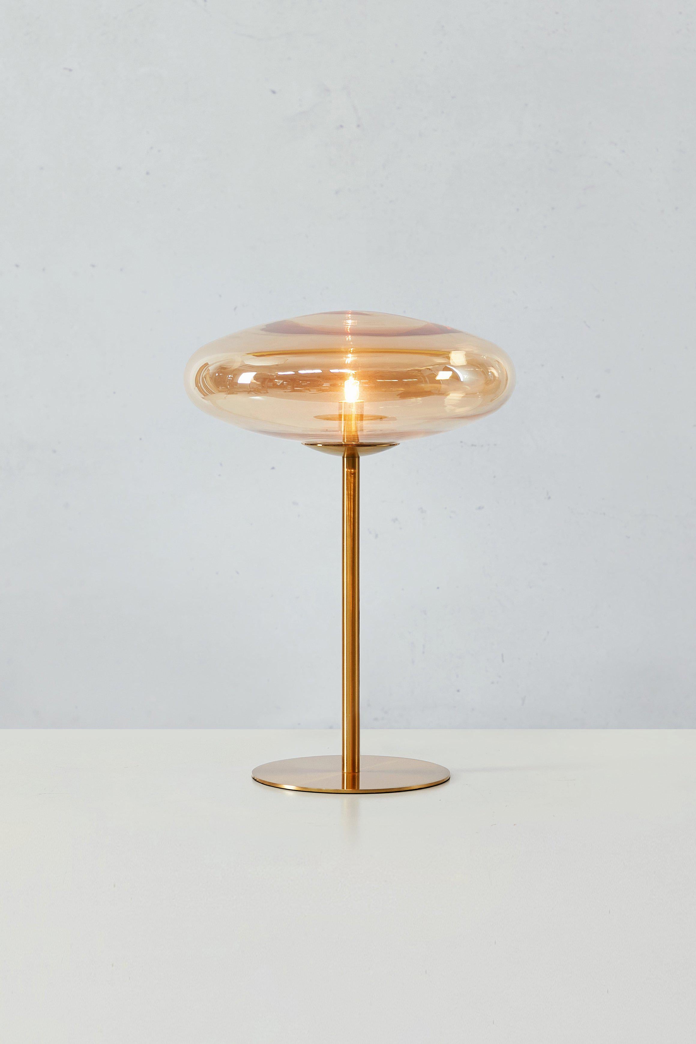 LOCUS bordslampa 1L Amber/Brass