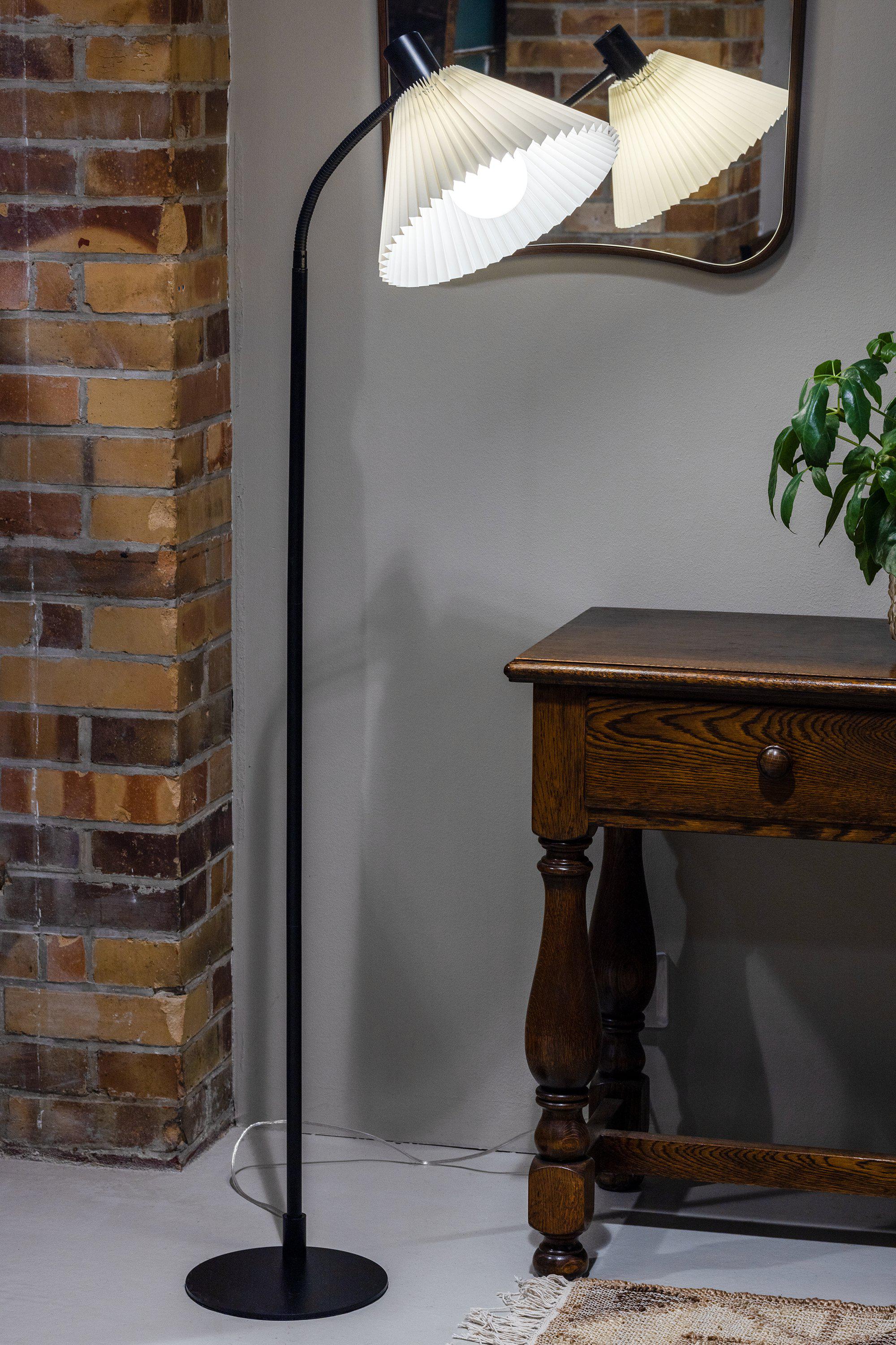 MIRA golvlampa 1L Black/Offwhite
