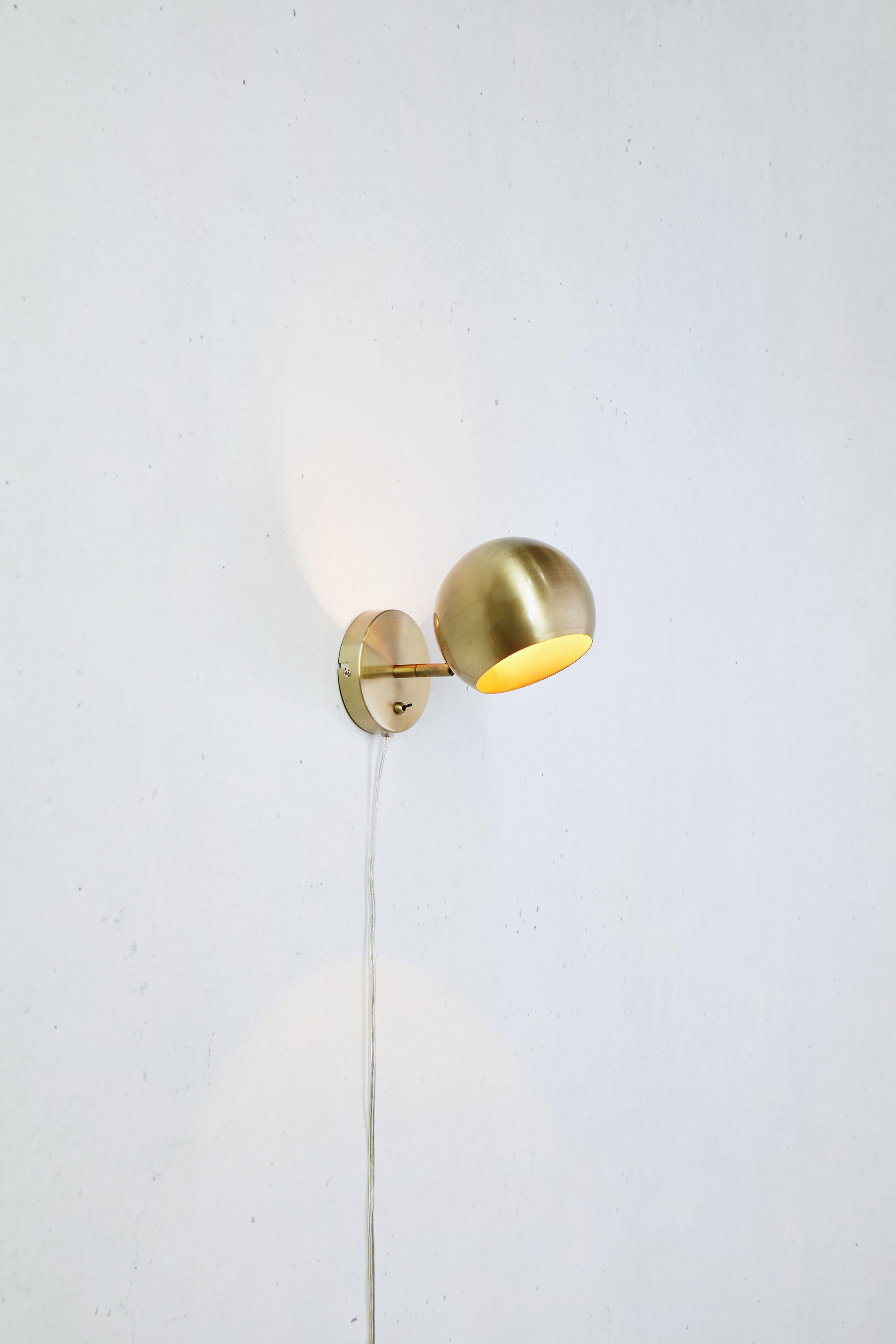 EDGAR vägglampa 1L Antique Brass