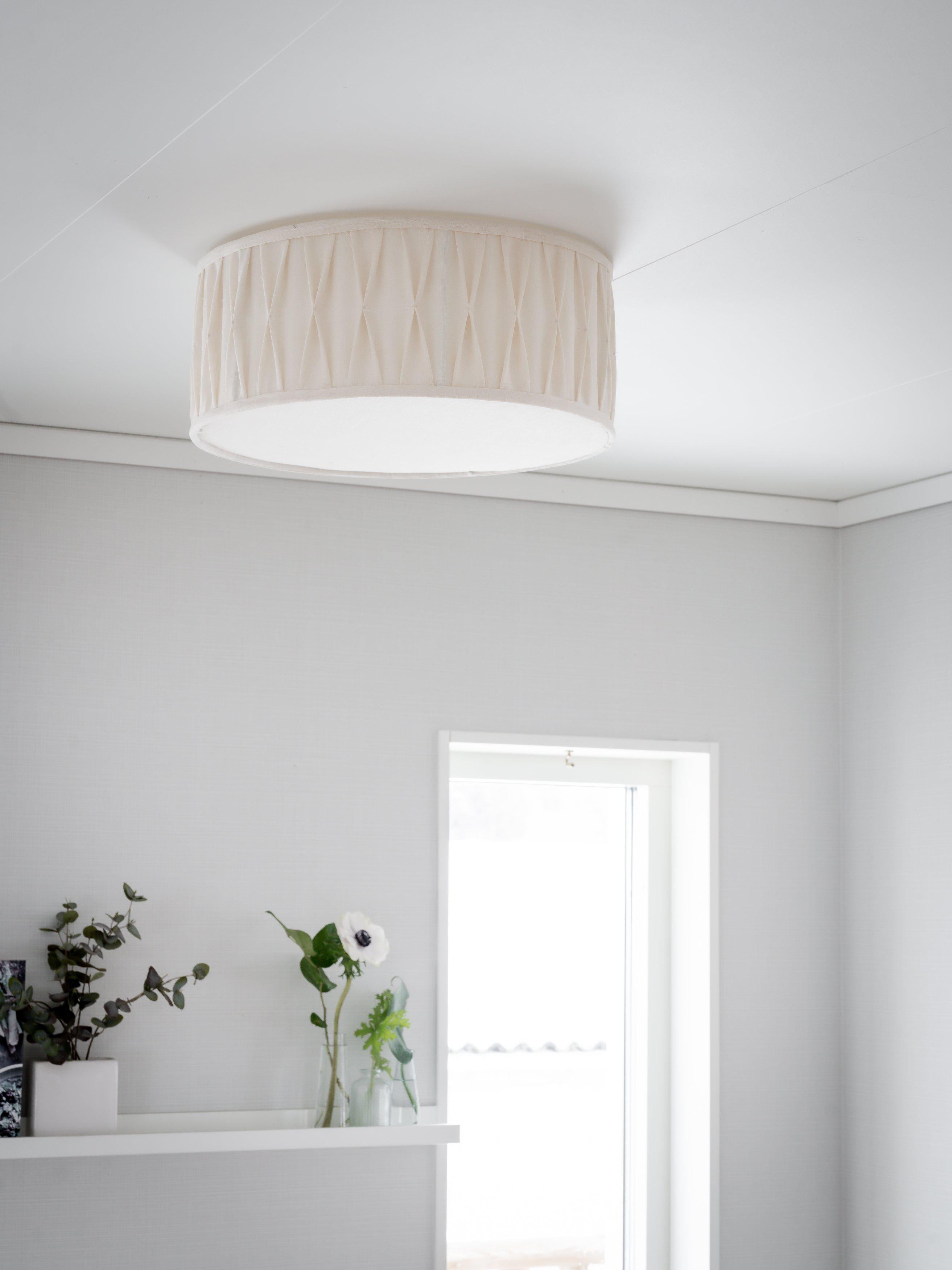 Plafondi Plissé Stygn luonnonvalkoinen 45cm