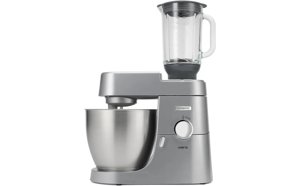 Kenwood Chef XL KVL4170S -yleiskone tehosekoittimella ja lihamyllyllä