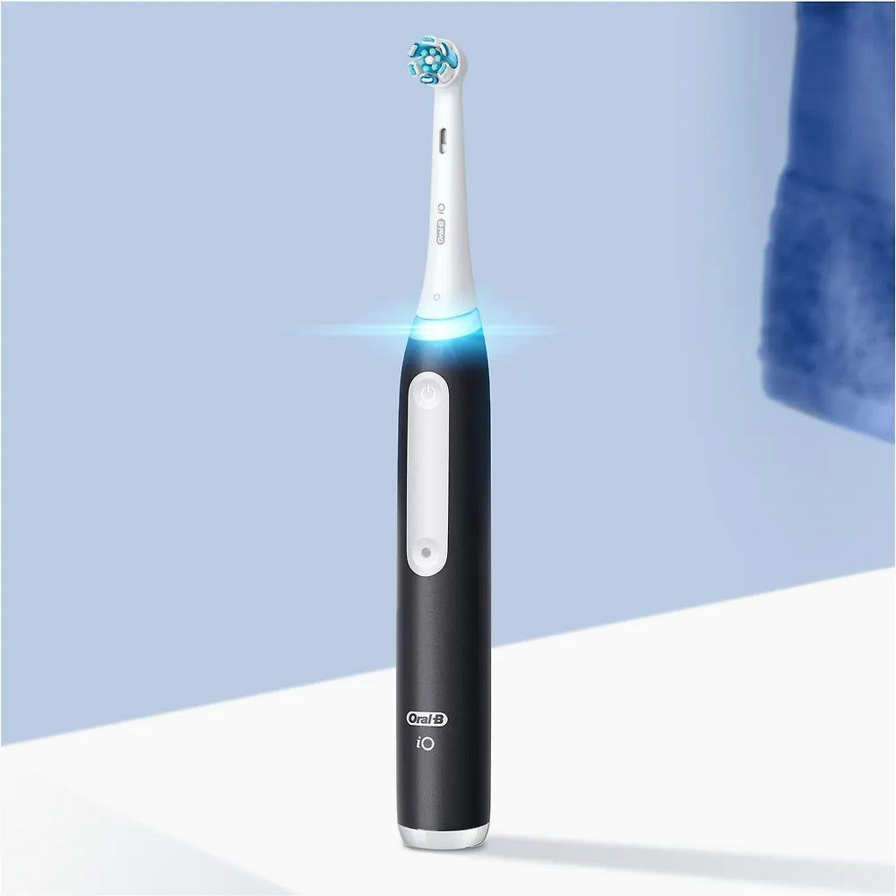 Oral-B iO Series 3s eltandborste, svart