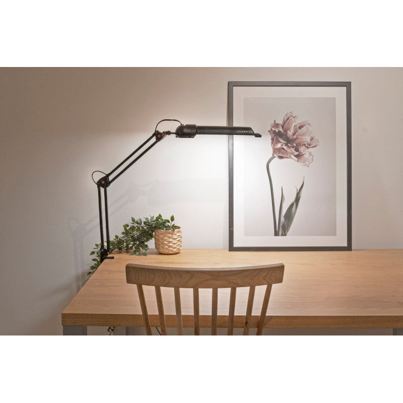 Airam CAMPUS LED IP20 G23 7,2W musta