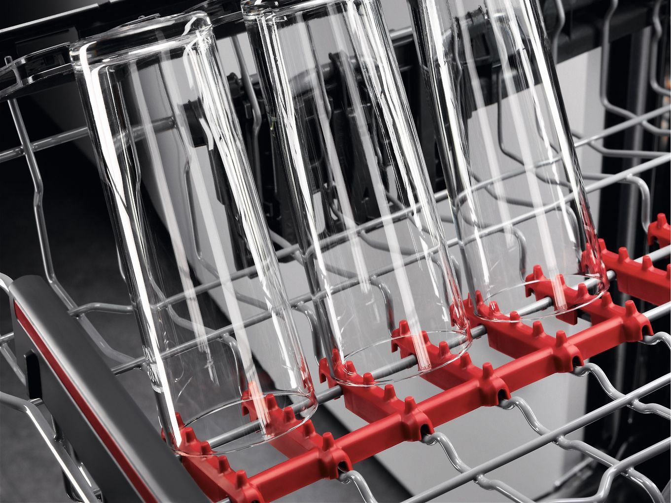 AEG FFB73507ZW 7000-sarjan -astianpesukone, valkoinen