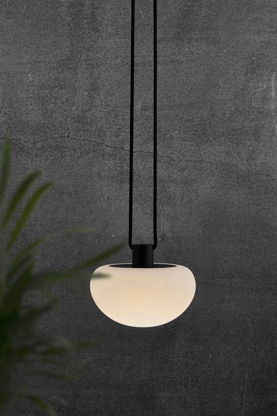 Sponge 20 uppladdningsbar lampa svart/vit