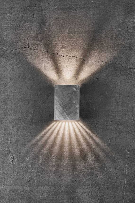 Fold 10 IP54 seinävalaisin galvanoitu teräs