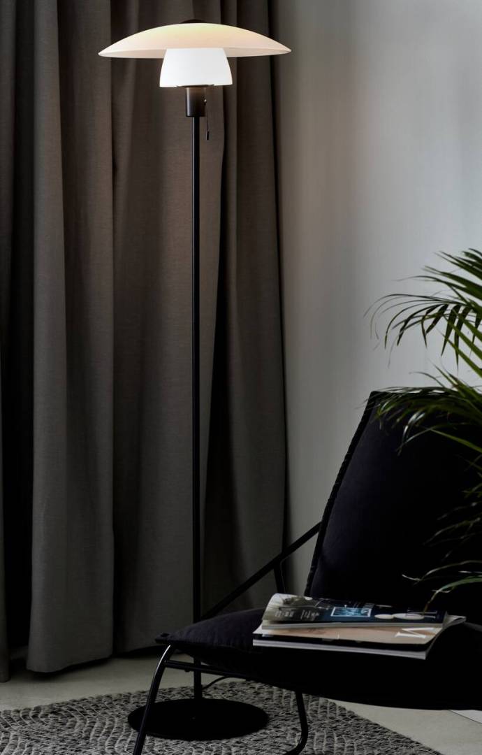 Verona lattiavalaisin musta/opaali