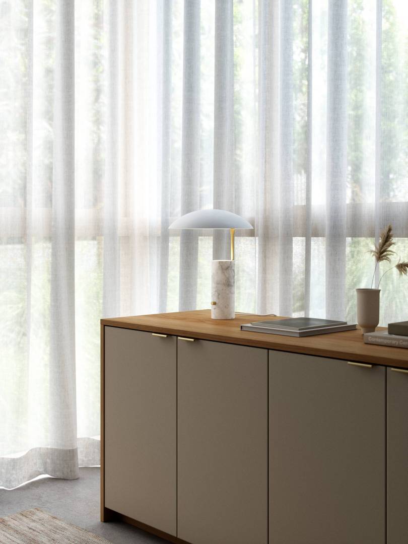 Mademoiselles pöytävalaisin valkoinen