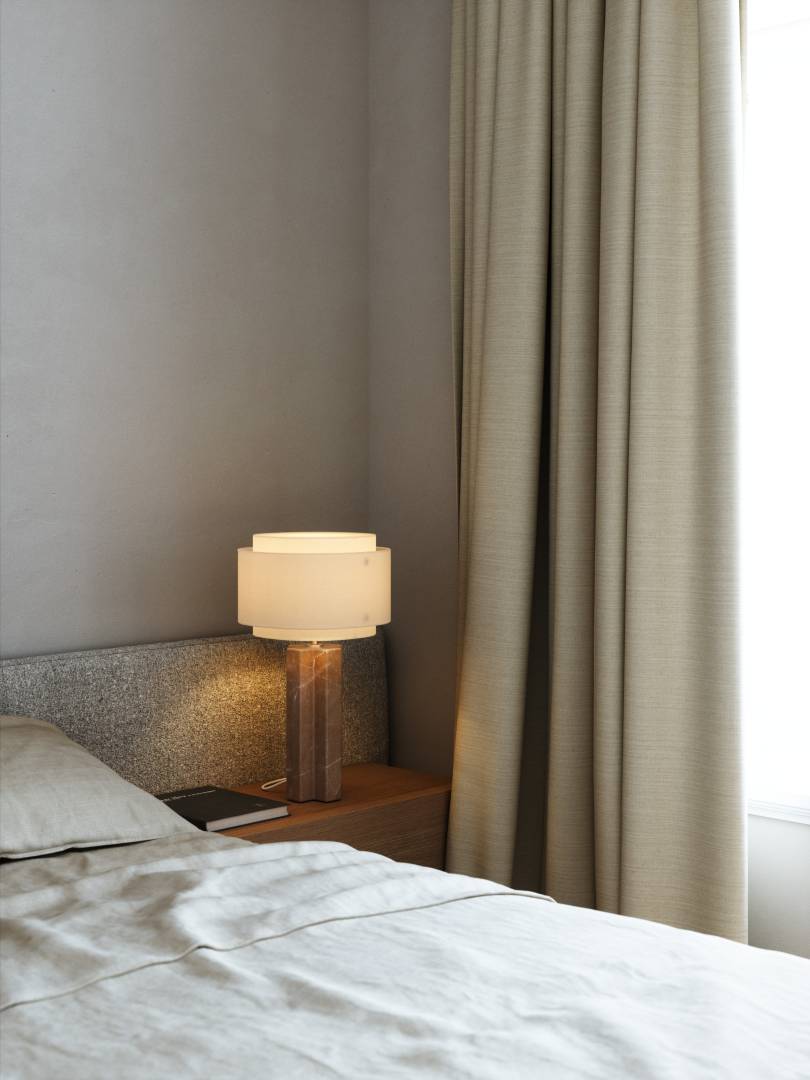 Takai bordslampa beige