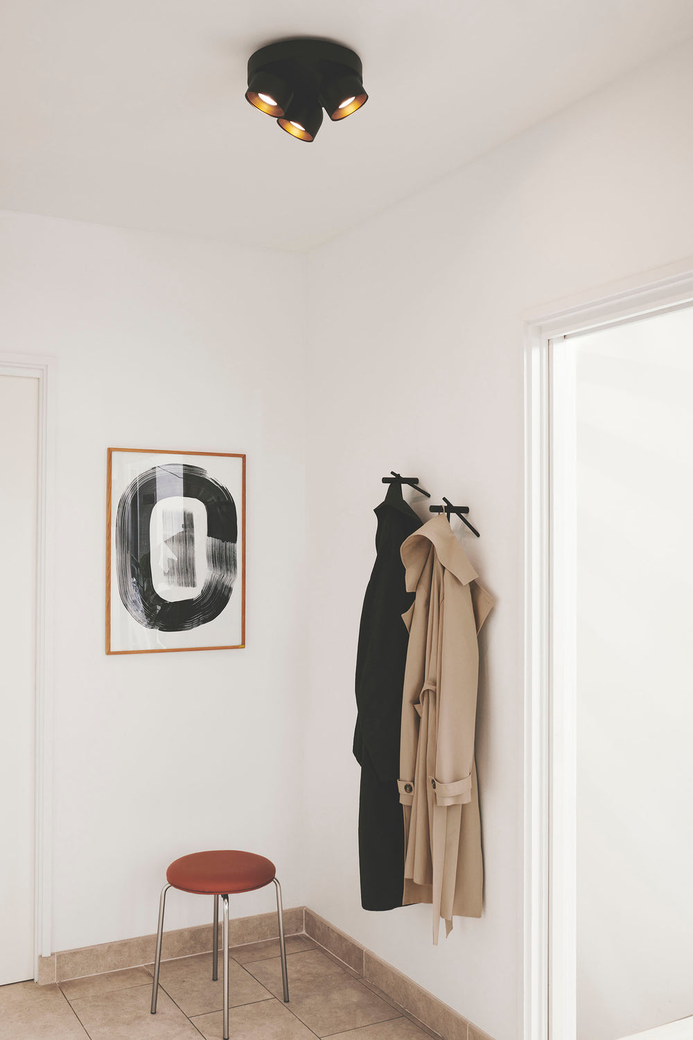 Pitcher 3-delad spotlight svart