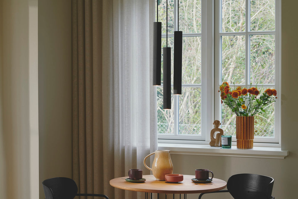 Vico 3-osainen riippuvalaisin musta